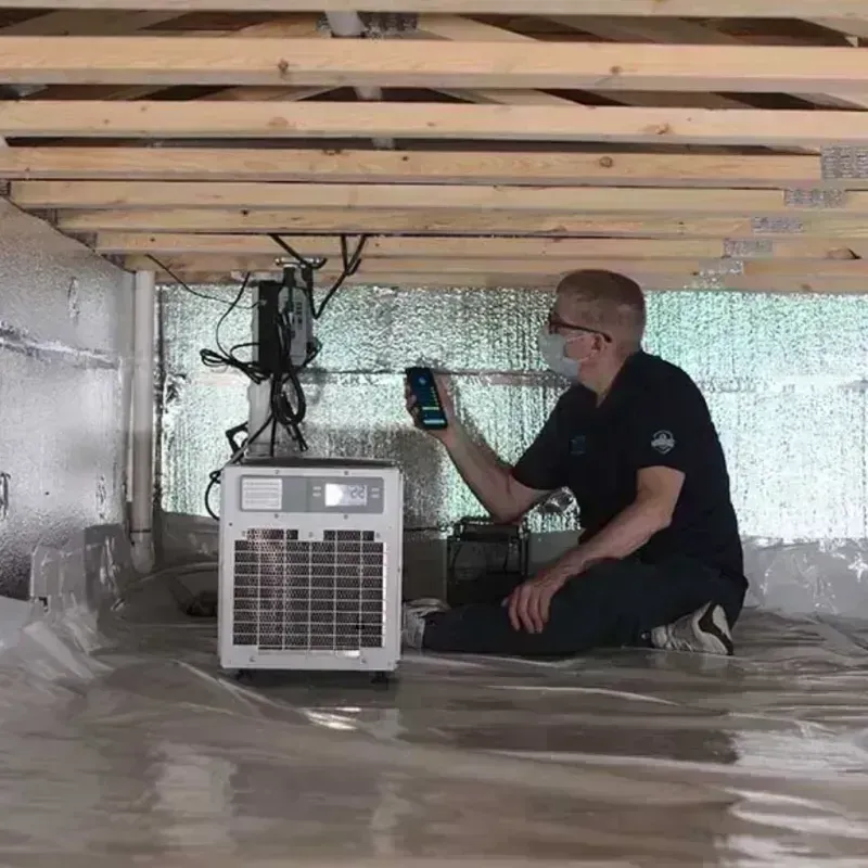 Crawl Space Water Removal Service in Golden Glades, FL